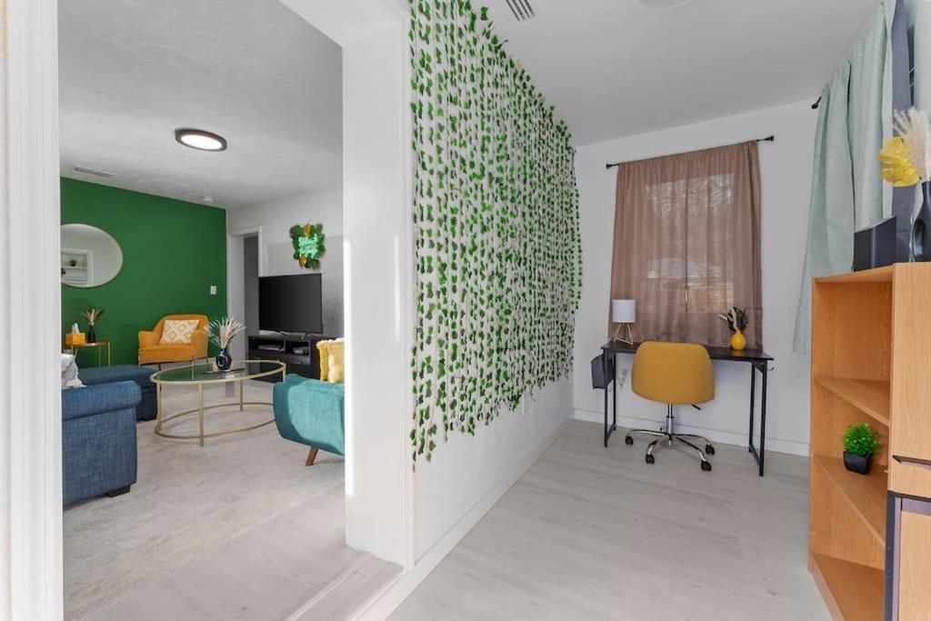 Smart Bungalow: 10-Min To Uf, Central Location Gainesville Extérieur photo