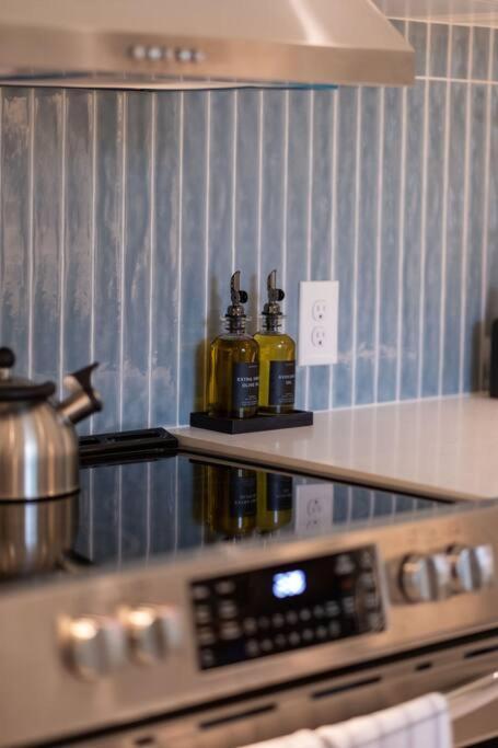 Smart Bungalow: 10-Min To Uf, Central Location Gainesville Extérieur photo